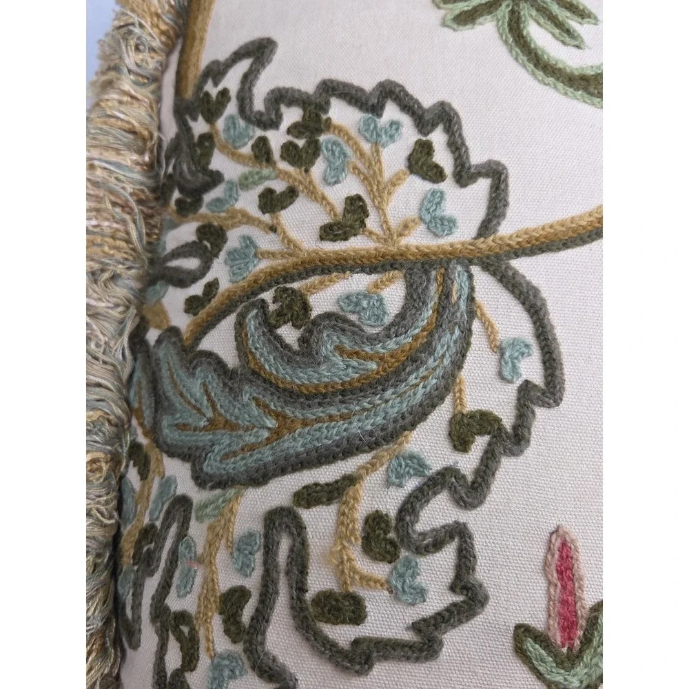 Crewel Embroidered‎ Pillow Fringe Jacobean French 20